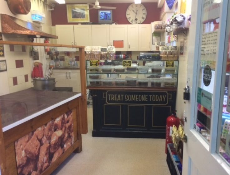 Roly's Fudge Barnstaple - inside